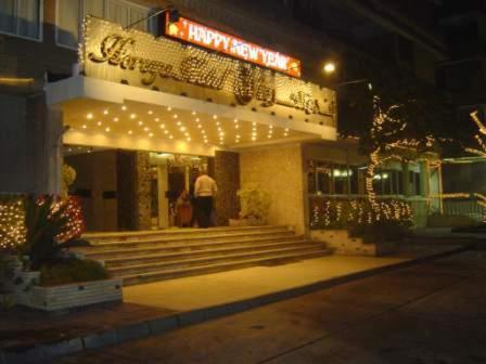 Horreya Hotel Kairo Bagian luar foto