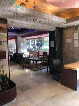 Horreya Hotel Kairo Bagian luar foto